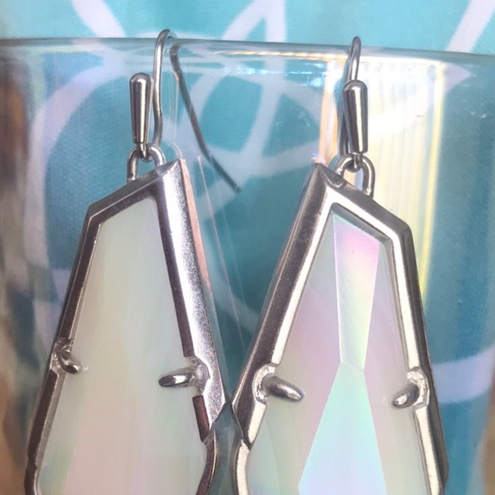 😍Kendra Scott Earrings 🥰 - Picture 6 of 6